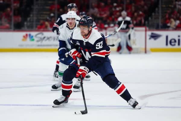 Kokaiinista aikoinaan kärynnyt venäläiskiekkoilija NHL:n hoito-ohjelmaan Kokaiinista aikoinaan kärynnyt venäläiskiekkoilija NHL:n hoito-ohjelmaan