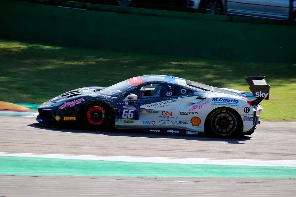 Vastustaja kolasi suomalaiskuskin tylysti pihalle kärkitaistosta