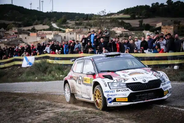 Suomalainen rallikuski koki kovia Espanjassa – jatkosta ei vielä varmuutta