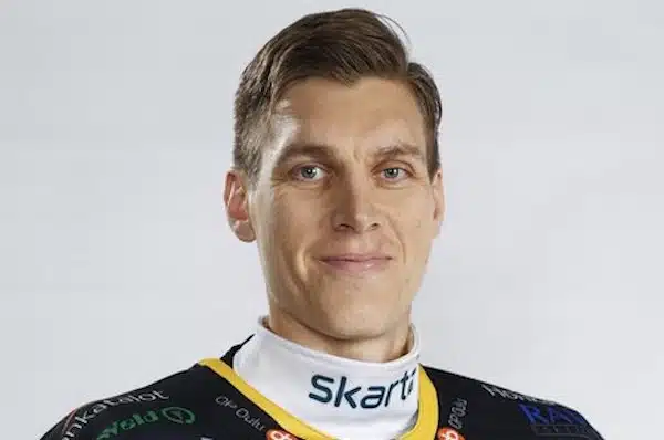 Kärppien kapteeni teki ison paljastuksen tv-haastattelussa Kärppien kapteeni teki ison paljastuksen tv-haastattelussa