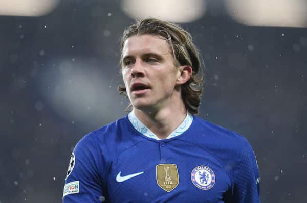 Chelsea saattaa avata oven - nyt keskustellaan peräti kolmen pelaajan kaupasta Chelsea saattaa avata oven – nyt keskustellaan peräti kolmen pelaajan kaupasta