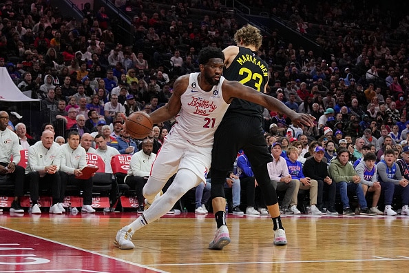 Lauri Markkanen joutui todistamaan todella häkellyttävää esitystä!