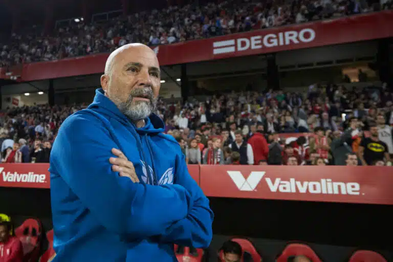 La Liga -jätin kriisi syvenee – kaksi punaista korttia jo avausjaksolla ja tappio