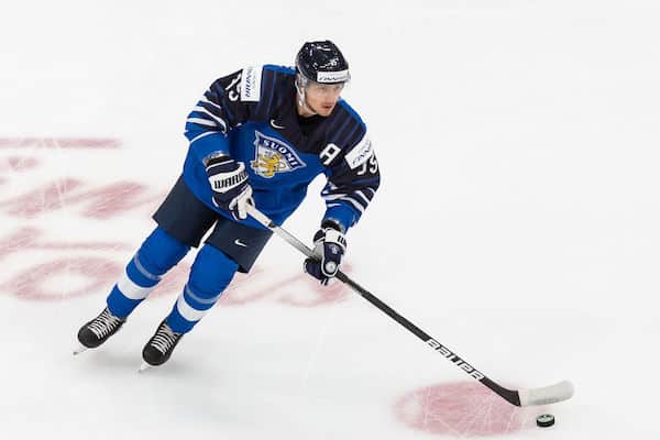 NHL-seura kutsui suomalaispelaajan pikahälytyksellä