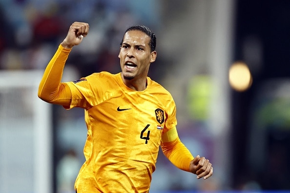 Hollantilaislegenda haukkui Virgil van Dijkin - sai samalla mitalla takaisin! Hollantilaislegenda haukkui Virgil van Dijkin – sai samalla mitalla takaisin!