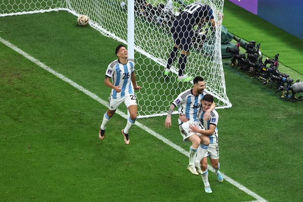 Lionel Messi nauttii finaalipaikasta – ”Tämä on älykäs joukkue”