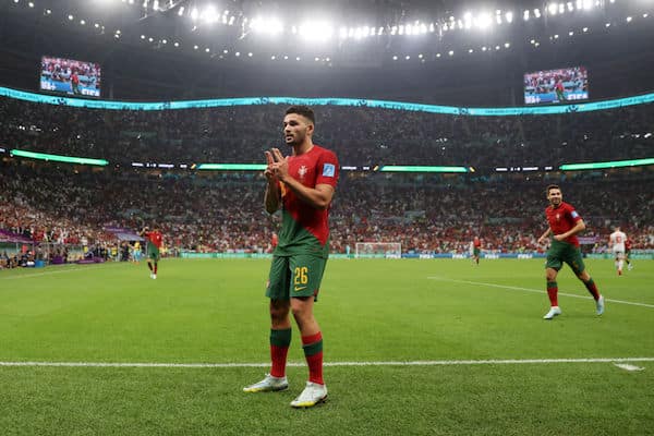 Portugalin sankari hehkutti Cristiano Ronaldoa - "Hän on johtajamme" Portugalin sankari hehkutti Cristiano Ronaldoa – ”Hän on johtajamme”