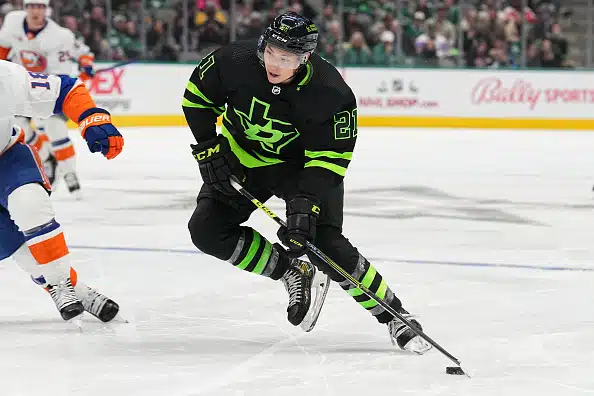 Huima tutkapari - NHL:n suomalaistähti: ”Hänellä on tietokone päässään” Huima tutkapari – NHL:n suomalaistähti: ”Hänellä on tietokone päässään”