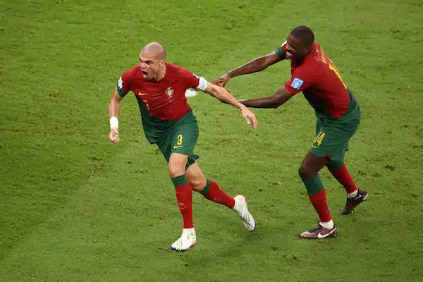 Portugalilainen kulttipelaaja on tekemässä jatkosopimuksen - pelaaminen on jatkumassa 42-vuotiaaksi Portugalilainen kulttipelaaja on tekemässä jatkosopimuksen – pelaaminen on jatkumassa 42-vuotiaaksi