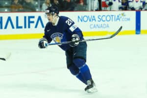 Leijonista kotiin passitettu hyökkääjä kutsuttiin takaisin Leijonista kotiin passitettu hyökkääjä kutsuttiin takaisin
