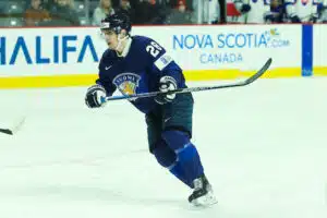 Leijonista kotiin passitettu hyökkääjä kutsuttiin takaisin Leijonista kotiin passitettu hyökkääjä kutsuttiin takaisin