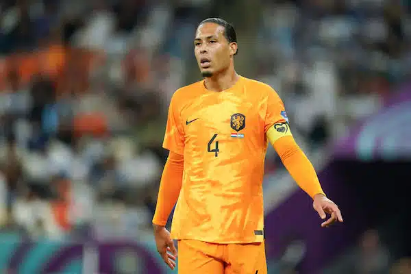 Liverpoolille iso takaisku - tähtipelaaja sivuun Chelsea-ottelusta Liverpoolille iso takaisku – tähtipelaaja sivuun Chelsea-ottelusta