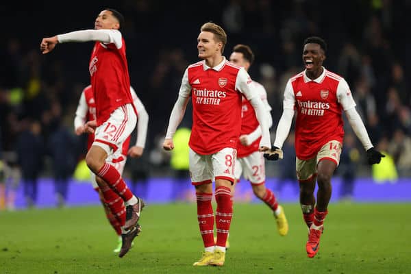 Arsenalin pelaaja tekemässä massiivista sopimusta Arsenalin pelaaja tekemässä massiivista sopimusta
