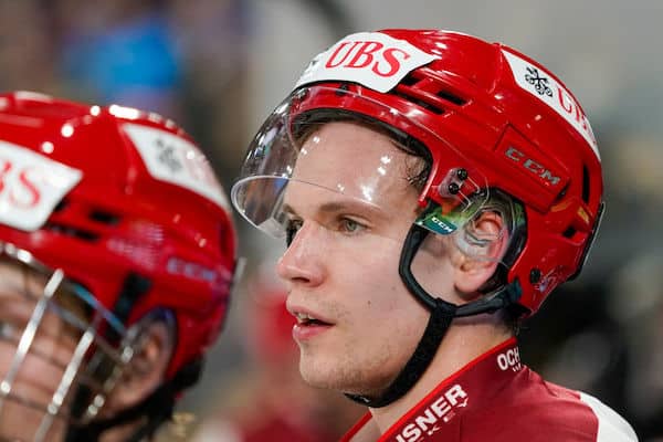 HIFK nousi upeaan voittoon – Kärpille ikävä uutinen ottelun loppuhetkillä HIFK nousi upeaan voittoon – Kärpille ikävä uutinen ottelun loppuhetkillä