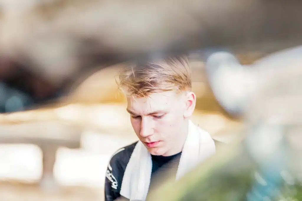 Karmea pettymys: suomalaiskuljettajalla ruokamyrkytys Monte Carlossa - vetäytyi rallista Karmea pettymys: suomalaiskuljettajalla ruokamyrkytys Monte Carlossa – vetäytyi rallista