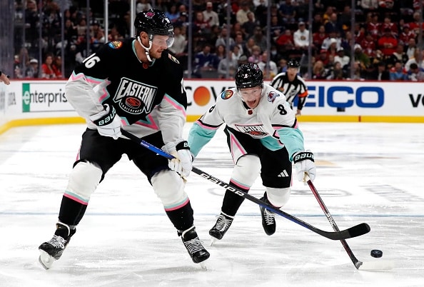 Aleksander Barkov kuittasi helpon rahapotin NHL:n tähdistöottelusta Aleksander Barkov kuittasi helpon rahapotin NHL:n tähdistöottelusta