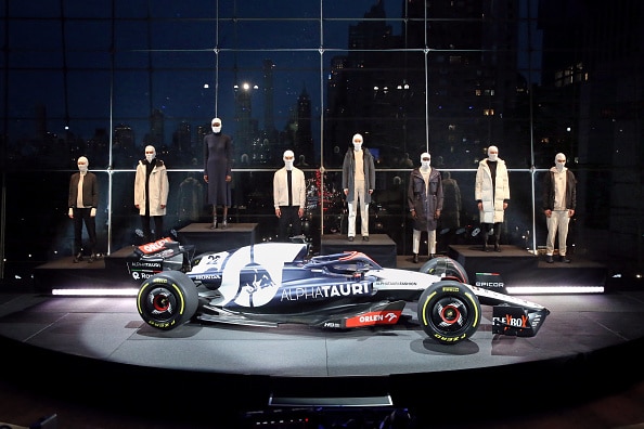 F1-talli tehnyt kuljettajavalintansa ensi kaudelle - mukana yllätys F1-talli tehnyt kuljettajavalintansa ensi kaudelle – mukana yllätys