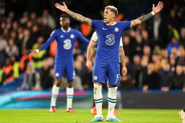 Chelsea pidensi MM-tähden sopimusta - täysin posketon diili Chelsea pidensi MM-tähden sopimusta – täysin posketon diili