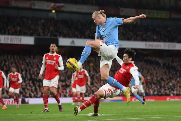 Manchester City rynnisti voittoon Valioliigan huippupelissä - Arsenal suli täysin toisella jaksolla Manchester City rynnisti voittoon Valioliigan huippupelissä – Arsenal suli täysin toisella jaksolla