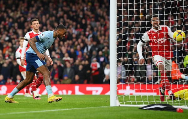Nyt on kova huhu - Arsenal on valmis myymään peräti neljä pelaajaa tammikuussa Nyt on kova huhu – Arsenal on valmis myymään peräti neljä pelaajaa tammikuussa
