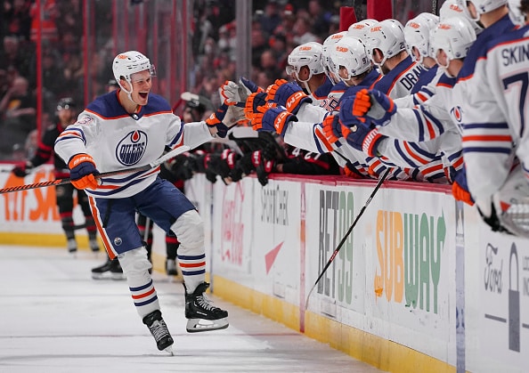 NHL-seuran päävalmentajalta päivitys Jesse Puljujärven tilanteeseen NHL-seuran päävalmentajalta päivitys Jesse Puljujärven tilanteeseen