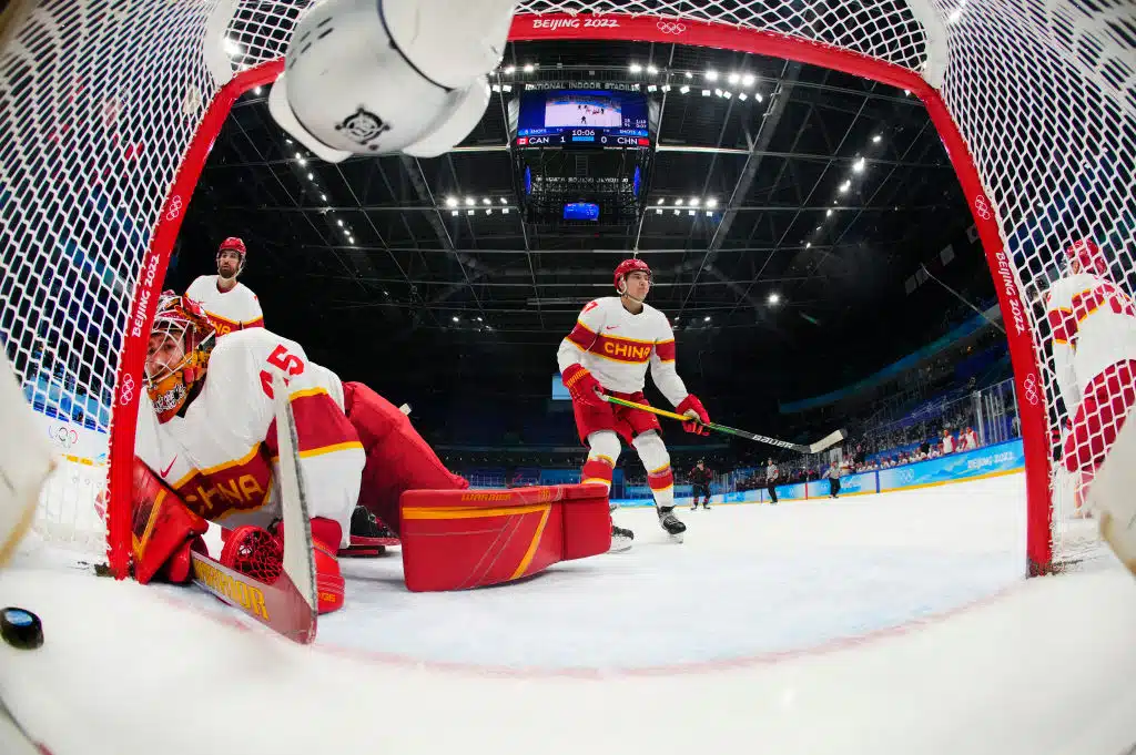 Kiinalta yllättävä ratkaisu – mitä Teemu Pulkkisen seurassa oikein tapahtuu? Kiinalta yllättävä ratkaisu – mitä Teemu Pulkkisen seurassa oikein tapahtuu?