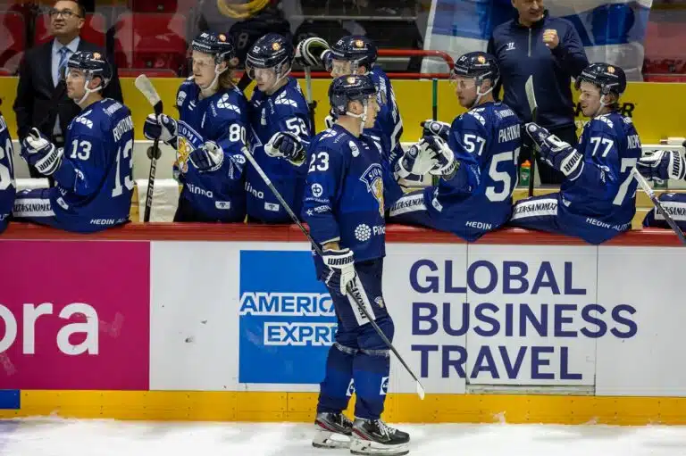 Leijonat aloitti EHT-turnauksen karulla tappiolla