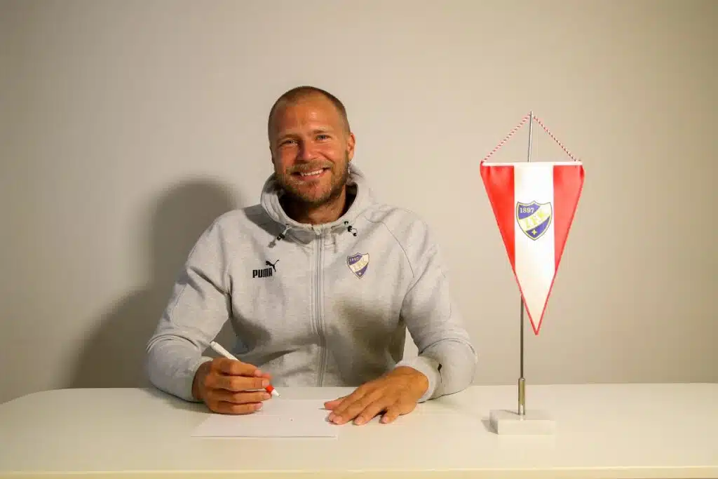 HIFK pesee kasvojaan – "Kolmen vuoden rakennusprojekti" HIFK pesee kasvojaan – ”Kolmen vuoden rakennusprojekti”