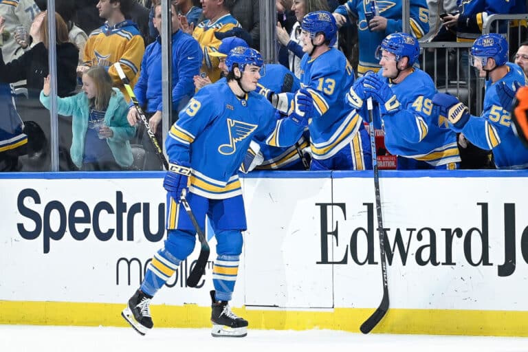 Harvinainen tilanne NHL:ssä – seuralta ”ryöstettiin” kaksi pelaajaa