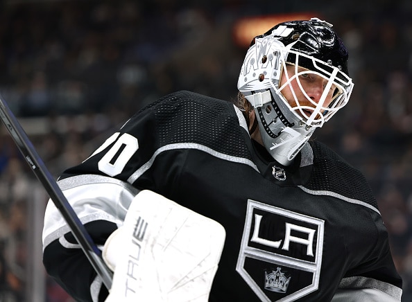 Joonas Korpisalon Los Angeles menetti selvän johtoasemansa ja hävisi jatkoajalla Joonas Korpisalon Los Angeles menetti selvän johtoasemansa ja hävisi jatkoajalla