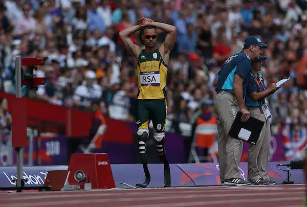 Murhasta tuomittu Oscar Pistorius pääsee perjantaina vapaalle