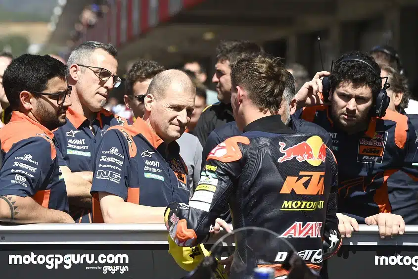 Moottoripyöräpomo Aki Ajolle merkittävä kansainvälinen pesti – ”Hieno uusi rooli”