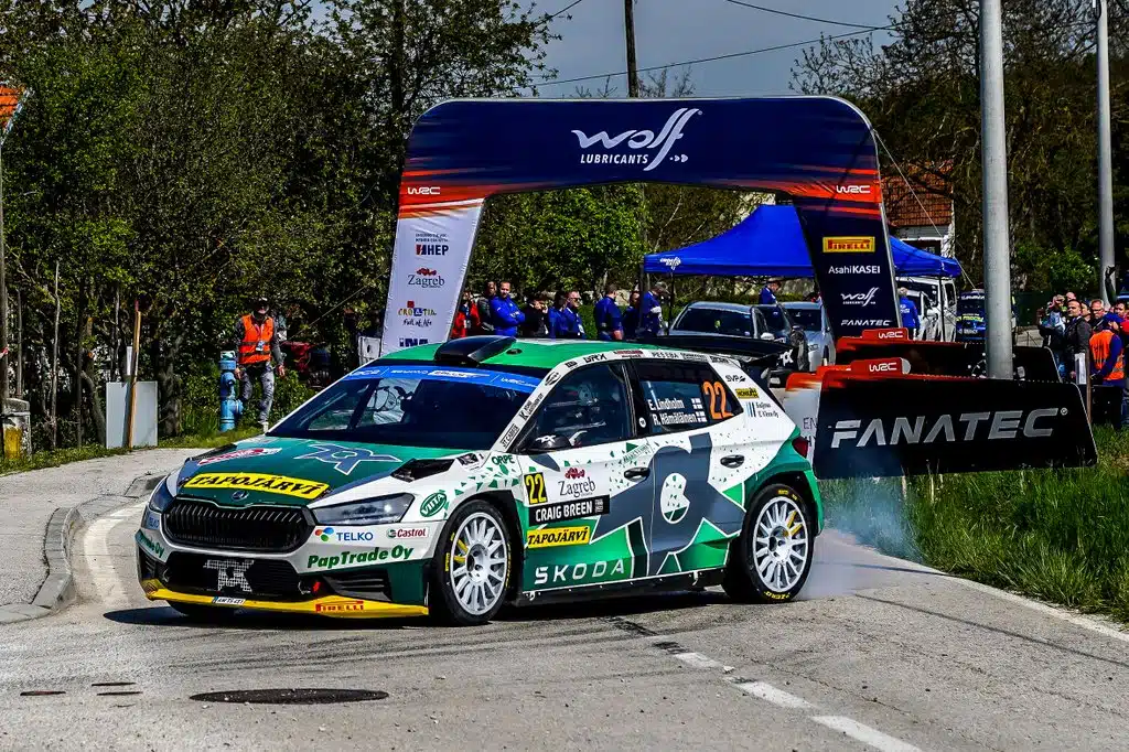 Emil Lindholm maaliin Kroatiassa – "Craig Breen oli mielessä koko ajan" Emil Lindholm maaliin Kroatiassa – ”Craig Breen oli mielessä koko ajan”