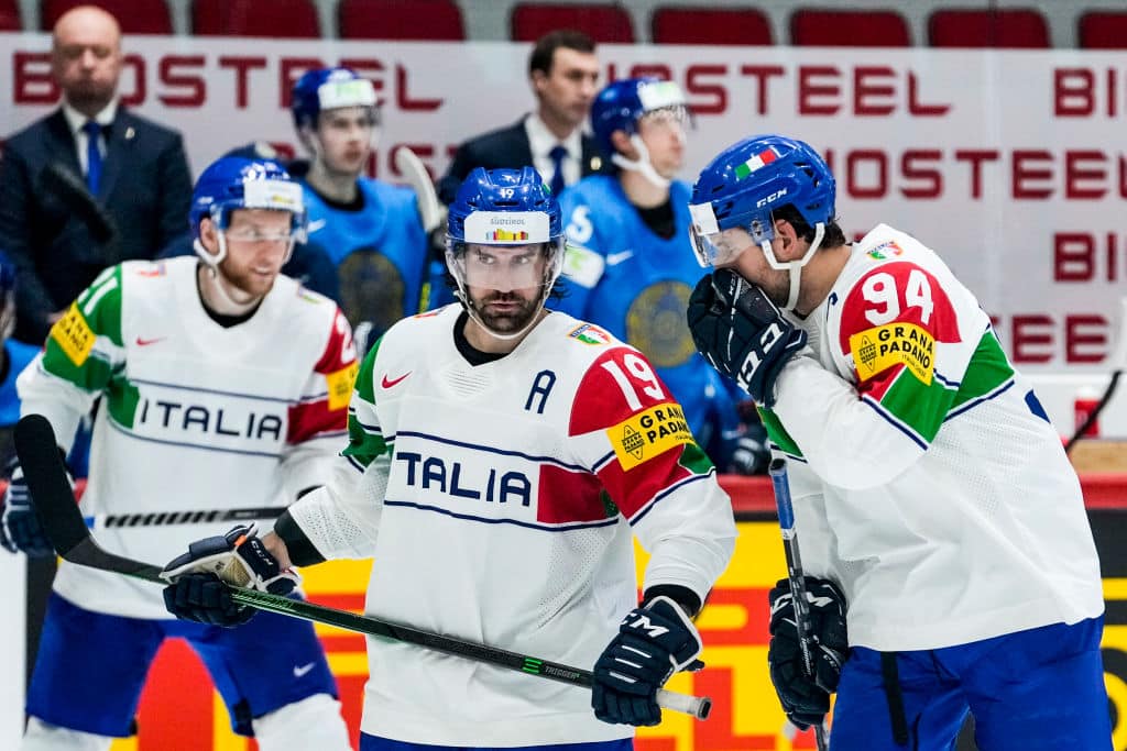 Uutisointi Jukka Jalosen “NHL-joukkueesta” on metsässä