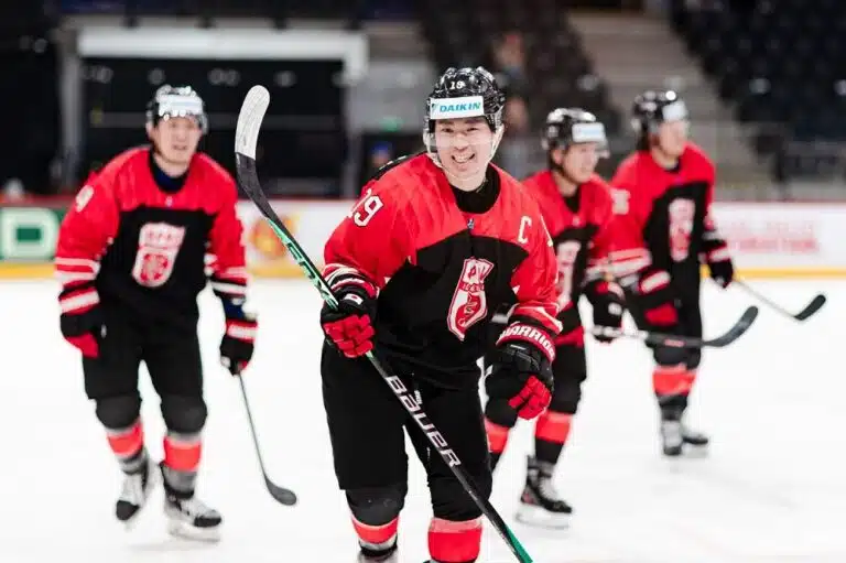 Japani taistelee jääkiekon olympiapaikasta NHL-pelaajien seuraan