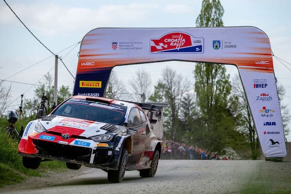 EK16: Kalle Rovanperällä hurja taistelu menossa, Evans johtaa Kroatian MM-rallia