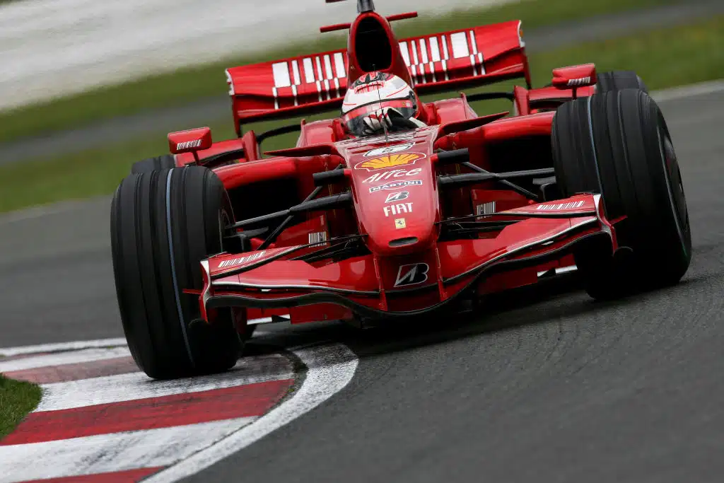 Kimi Räikköselle upea sijoitus - tässä arvio Ferrarin kaikkien aikojen parhaista F1-kuskeista Kimi Räikköselle upea sijoitus – tässä arvio Ferrarin kaikkien aikojen parhaista F1-kuskeista