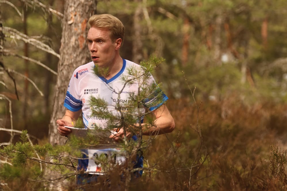 Suomen miehille kakkossija maailmancupin viestissä Suomen miehille kakkossija maailmancupin viestissä