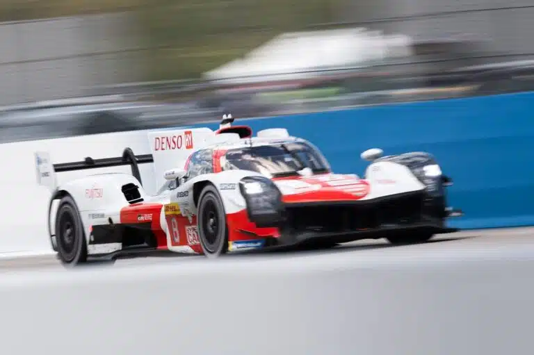 Japanin entinen F1-kuski nappaa voittoja Toyotalla