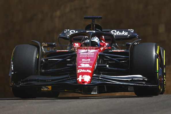 Valtteri Bottaksen talli on F1-sarjan harmaa hiirulainen - Kimi Räikkösen jälkeen kaikki muuttui Valtteri Bottaksen talli on F1-sarjan harmaa hiirulainen – Kimi Räikkösen jälkeen kaikki muuttui