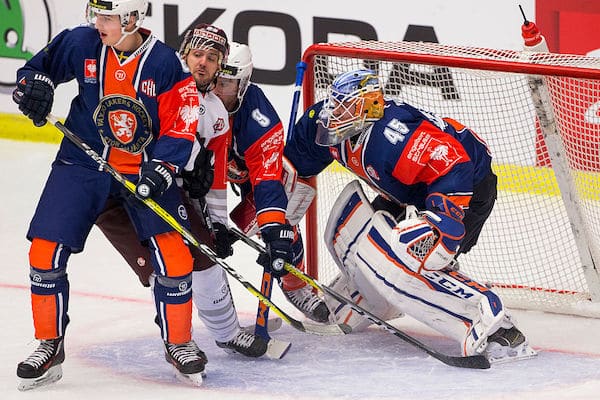 Växjö Lakers on Ruotsin jääkiekkomestari - nämä suomalaiset pääsevät mestaruussaunaan Växjö Lakers on Ruotsin jääkiekkomestari – nämä suomalaiset pääsevät mestaruussaunaan