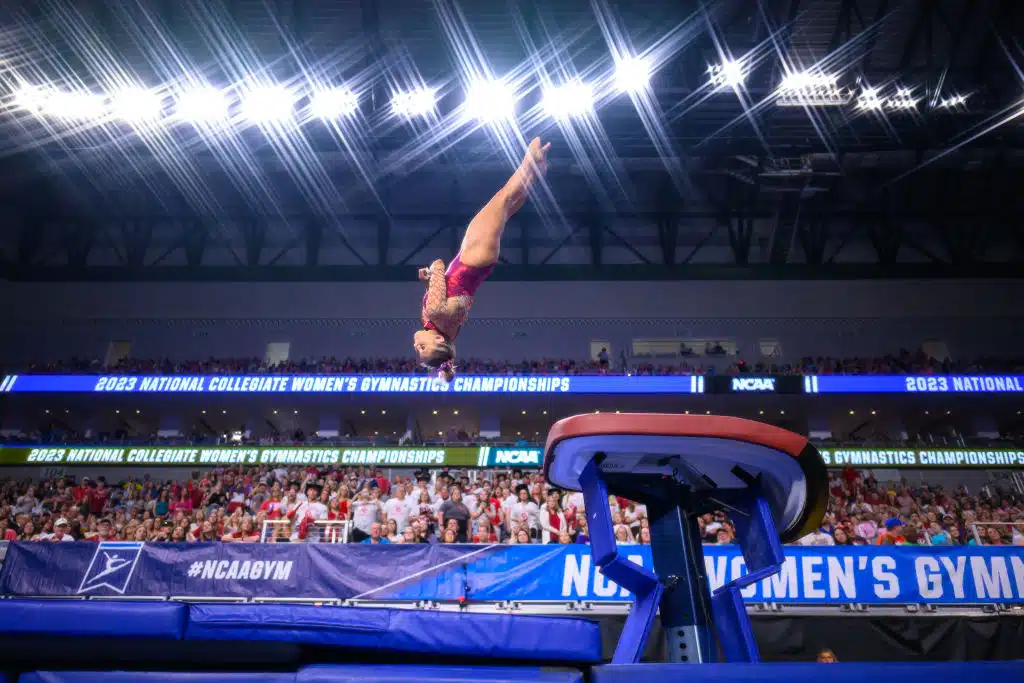 ”Heität kuin tyttö” – urheilun tasa-arvo puhuttaa paljon ”Heität kuin tyttö” – urheilun tasa-arvo puhuttaa paljon