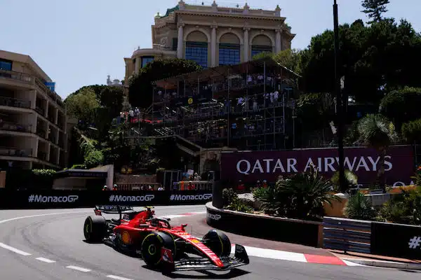 Ferrari-kuskin päivälle ikävä päätös - Max Verstappen löysi vauhdin Monacossa Ferrari-kuskin päivälle ikävä päätös – Max Verstappen löysi vauhdin Monacossa