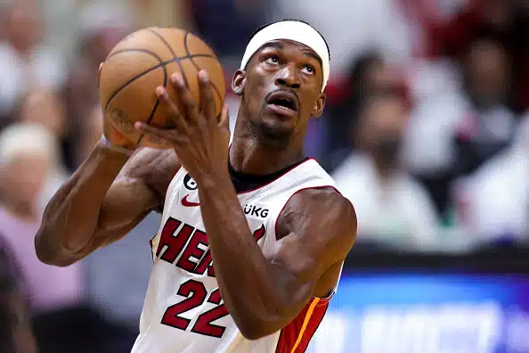 NBA:ssa tärähti yllätys – ”Uskomme itseemme, vaikka kukaan muu ei uskoisikaan”