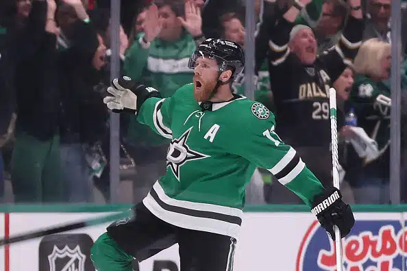 Nyt se varmistui: NHL-legenda Joe Pavelski lopettaa uransa Nyt se varmistui: NHL-legenda Joe Pavelski lopettaa uransa