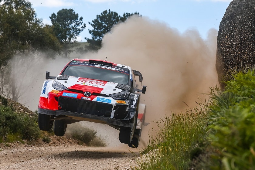 Jari-Matti Latvala voi pistää mestaruusjuhlat pystyyn Chilen MM-rallissa Jari-Matti Latvala voi pistää mestaruusjuhlat pystyyn Chilen MM-rallissa