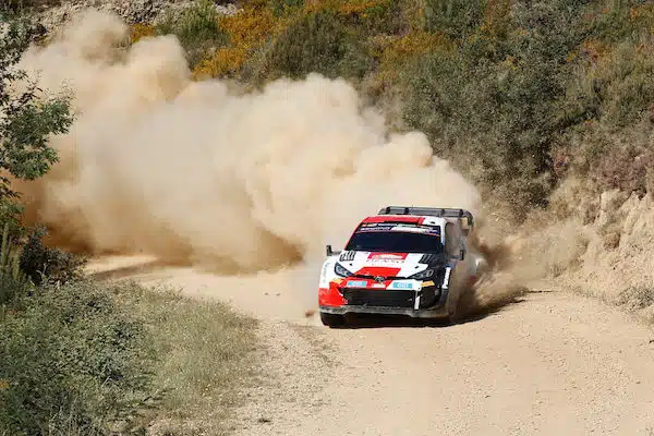 Portugalin MM-rallissa dramaattinen ulosajo (ek10) – Kalle Rovanperä piti pintansa