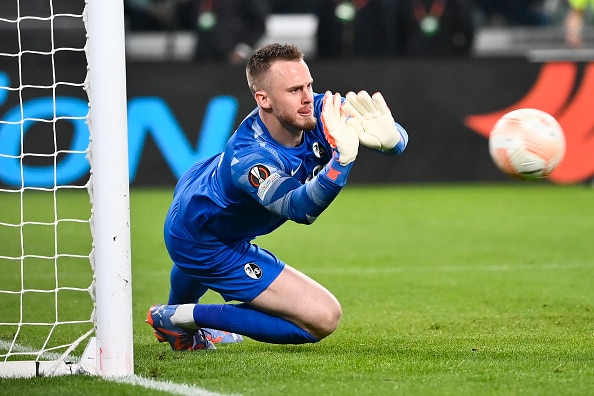 Valioliigan seura hankki Hollannin maajoukkueveskarin Valioliigan seura hankki Hollannin maajoukkueveskarin