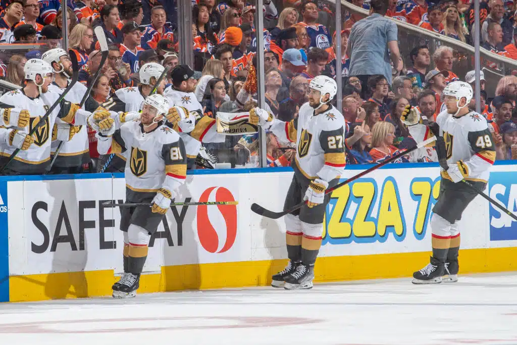 NHL-mestari teki pitkän ja rahakkaan jatkosopimuksen NHL-mestari teki pitkän ja rahakkaan jatkosopimuksen