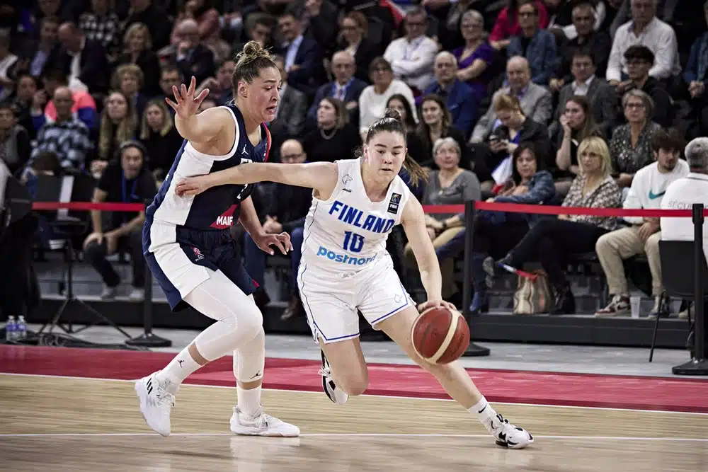 Suomalaispelaaja järjestämässä sensaatiota – katkaisemassa 43 ottelun voittoputkea